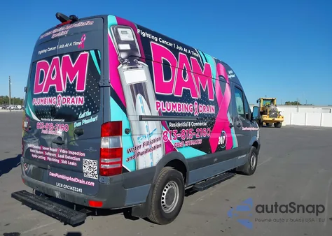 2018 Mercedes-Benz Sprinter 2500 Standard Roof V6 z USA, uszkodzony, nr VIN WD3PE7CD3JP648054